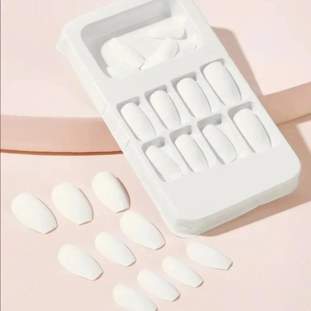 WHITE matte coffin fake nails 24 pc